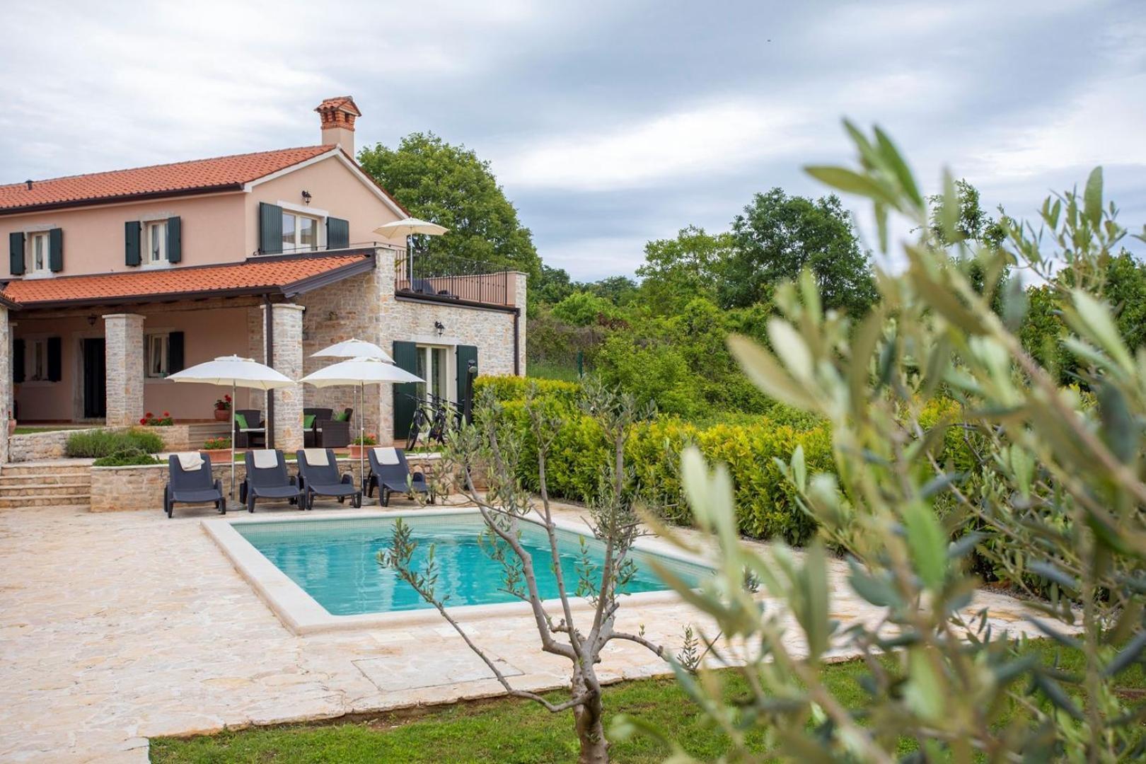 Villa Milka Labin  Exteriör bild